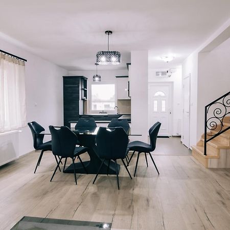 Tulip Guest House I. Palić Eksteriør billede